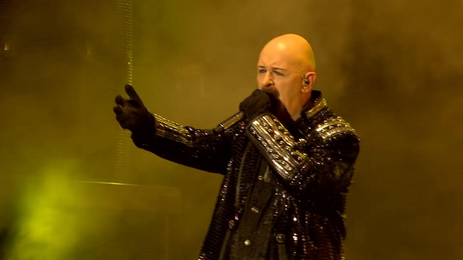 Top 5 Heavy Metal Singers Of All Time That Will Blow Your Mind Sons Top 5 Heavy Metal Singers Of All Time That Will Blow Your Mind Sons